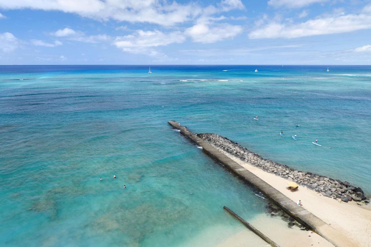 Outrigger Reef Waikiki Beach Resort Honolulu Exterior photo